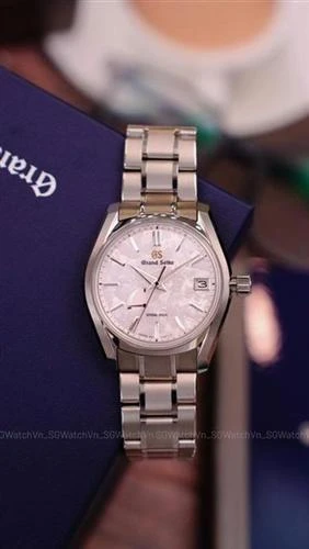 Ảnh giao dịch thực tế đồng hồ Grand Seiko Hi-Beat tại SG Watch